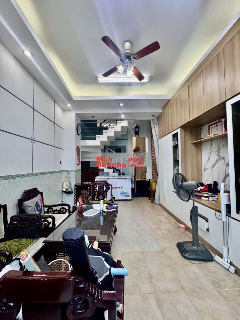 TÂN BÌNH, NHỈNH 11 TỶ, 76m2, 5 TẦNG , Phường 4 -XE HƠI TRÁNH NHAU