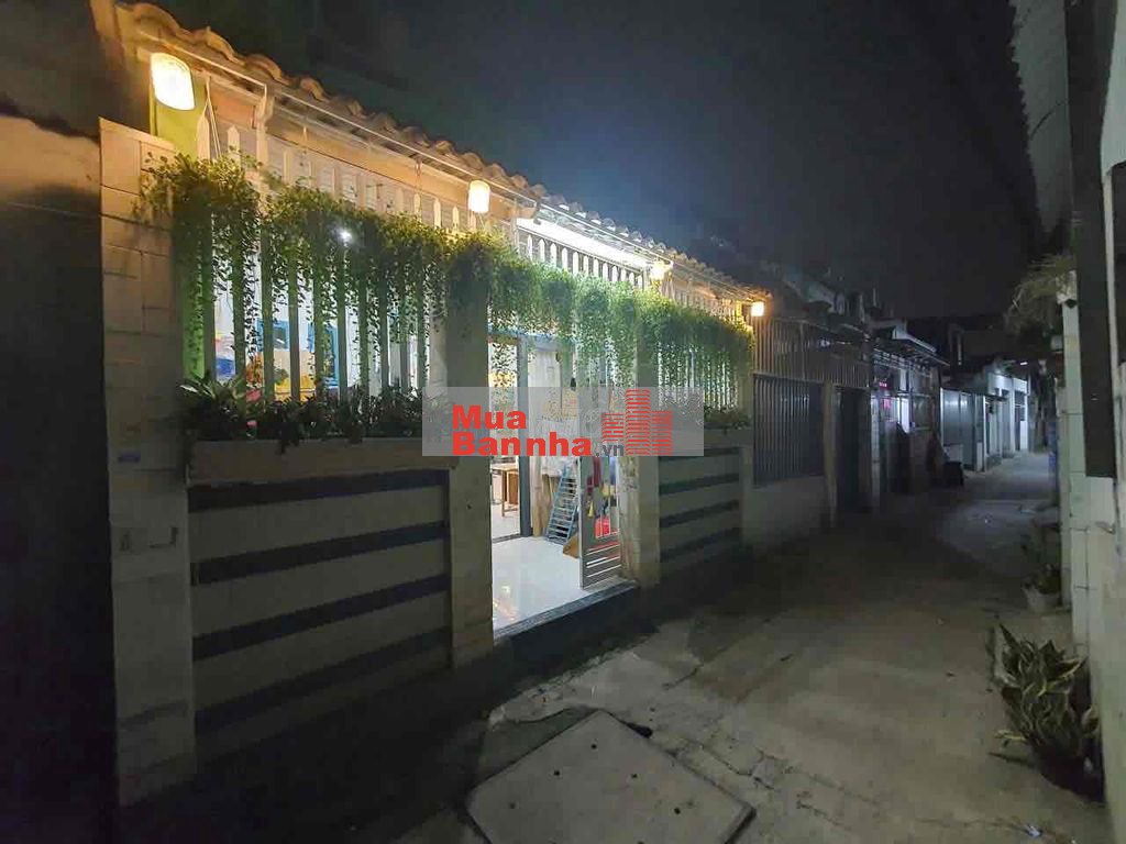 BÁN NHÀ CHÍNH CHỦ ĐƯỜNG QUÓIC LỘ 1A giá 3,2 tỷ Quận 12