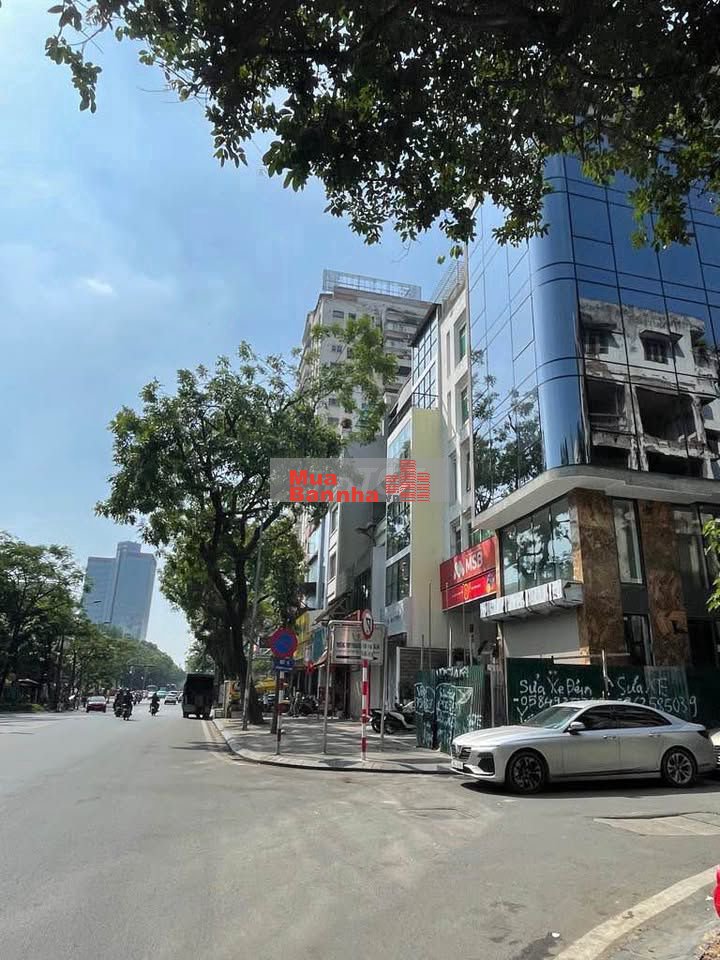 NHÀ DÂN XÂY PHỐ HUỲNH THÚC KHÁNG - ĐỐNG ĐA - PHỐ VIP - Ô TÔ - 54M2