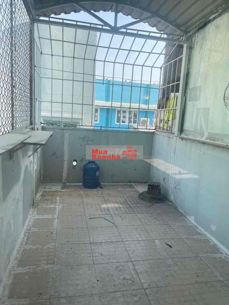 Nhà 5 tầng đường CMT8, Tân Bình 3PN, 22m2 giá 3,4 tỷ (tl)