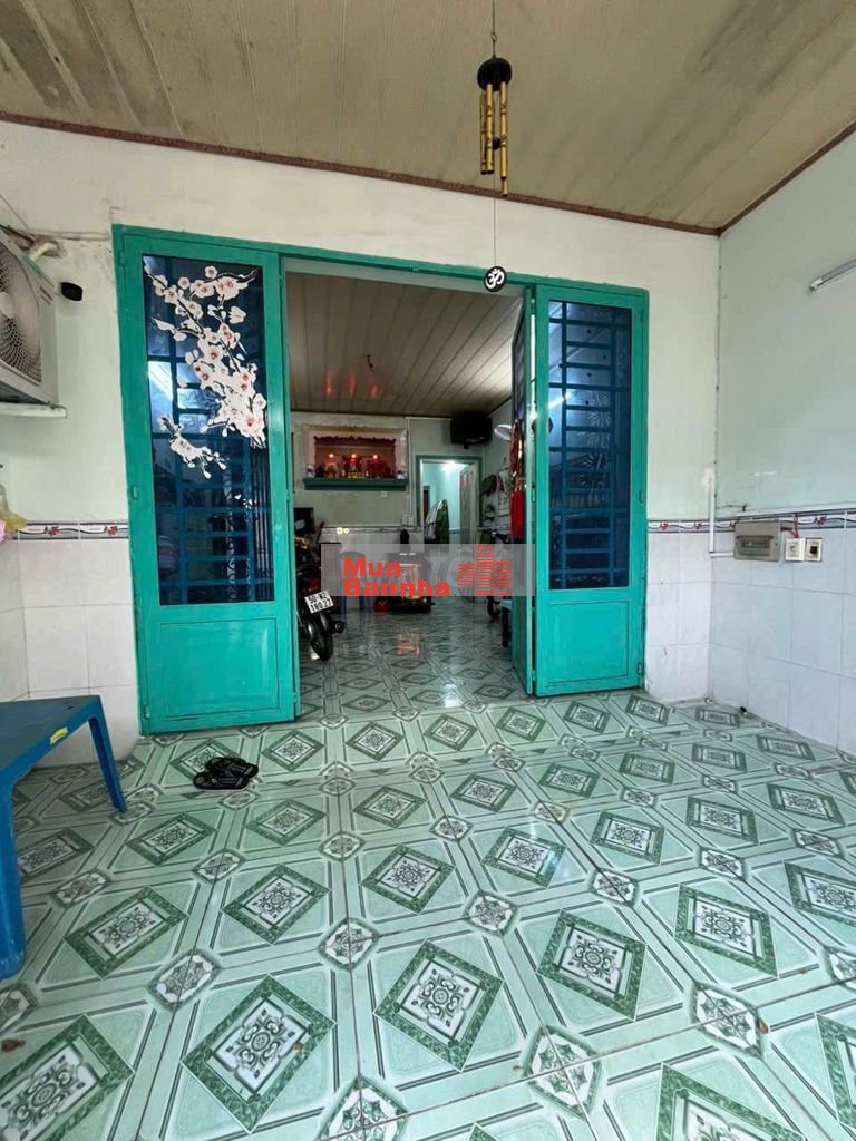 Nhà bán 4x13.7m 1074 đường Tỉnh lộ 10 sát khu Tên Lửa 3.88 tỷ