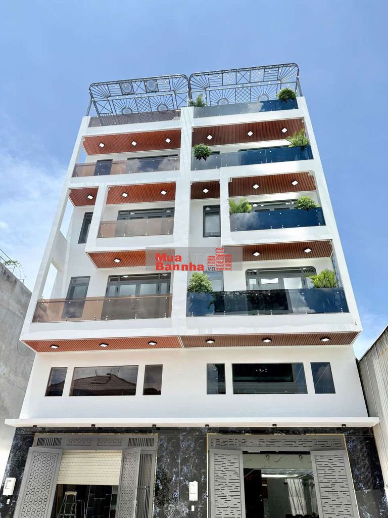 Nhỉnh 10 tỷ Siêu Phẩm Ngang 5,5m 5 tầng thang máy.Khu VIP Đường TCH 10