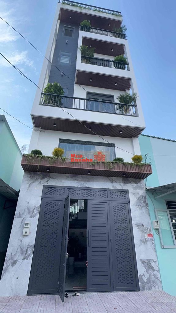 VIP full nội thất - chính chủ đã hoàn công