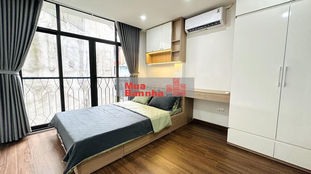 9,9 TỶ 35M2 6TẦNG THANG MÁY KIM MÃ , NGÕ NÔNG NHÀ ĐẸP CHỪNG 10M Ô TÔ