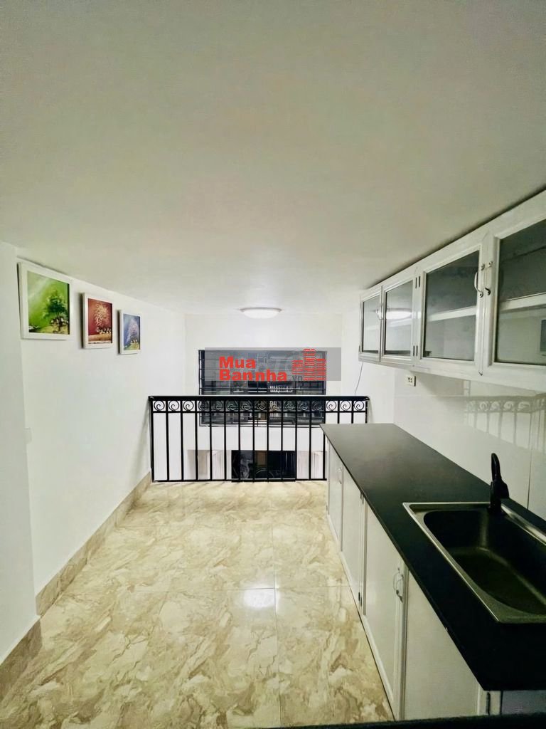 THỤY KHUÊ_5 TỶ_ngõ rộng 3.5m_rất gần mặt đường