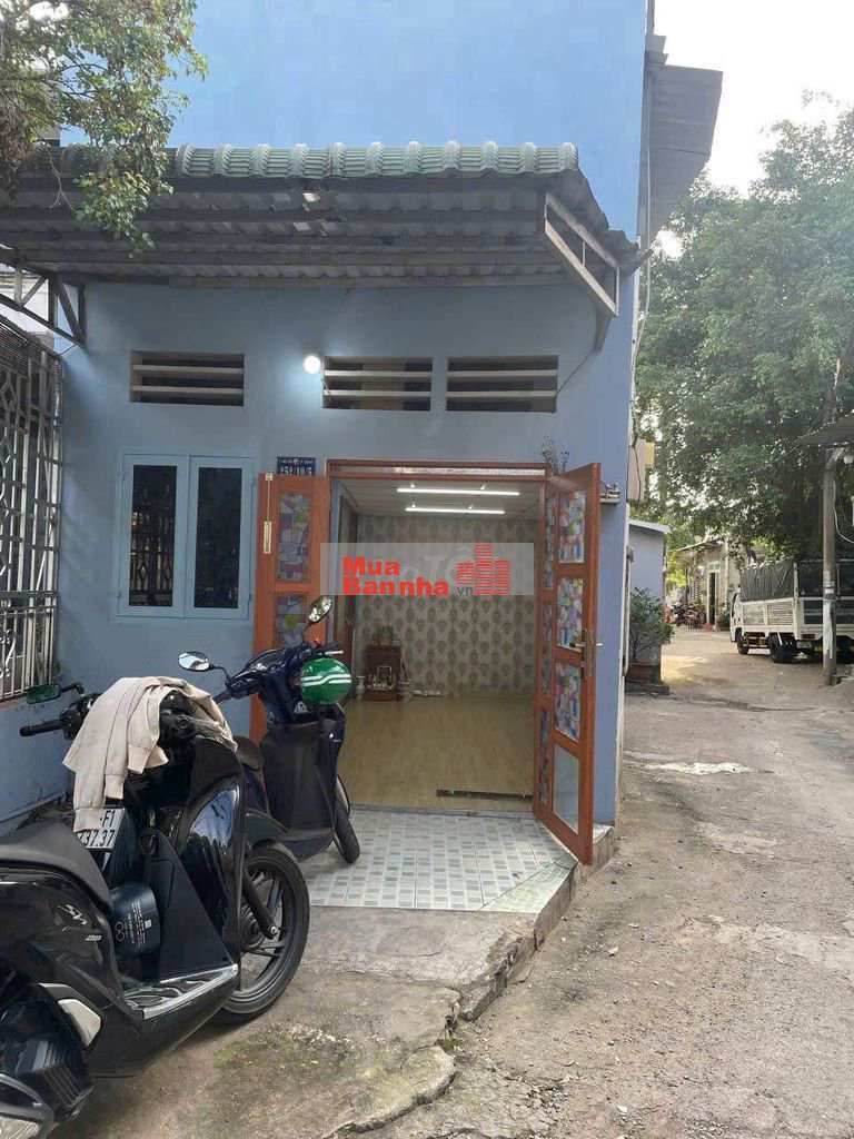 Nhà tại linh xuân ql1k gần Go dĩ an. Sổ hồng rêng, chỉ 1,8 tỷ.