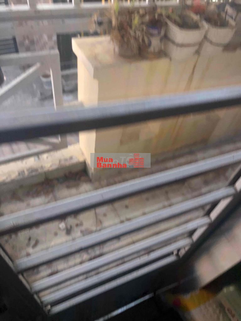 nhà nhỏ trung tâm quận 9 đường 22, 30m2 3ngủ2tolet