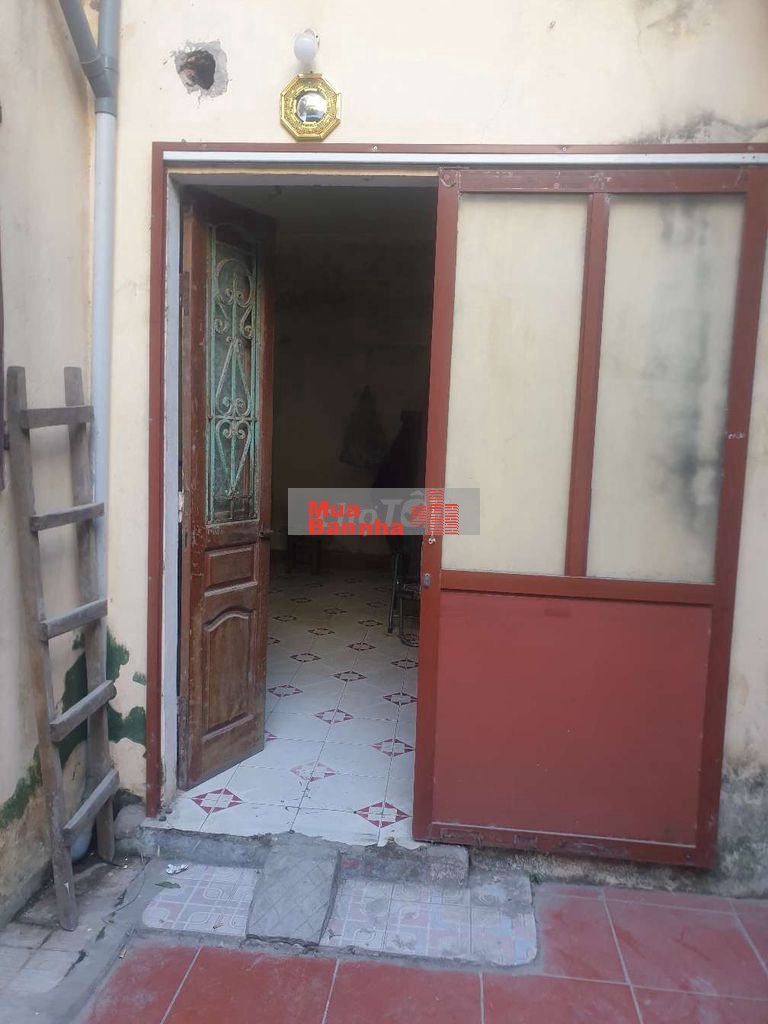 Bán nhà trung tâm thành phố