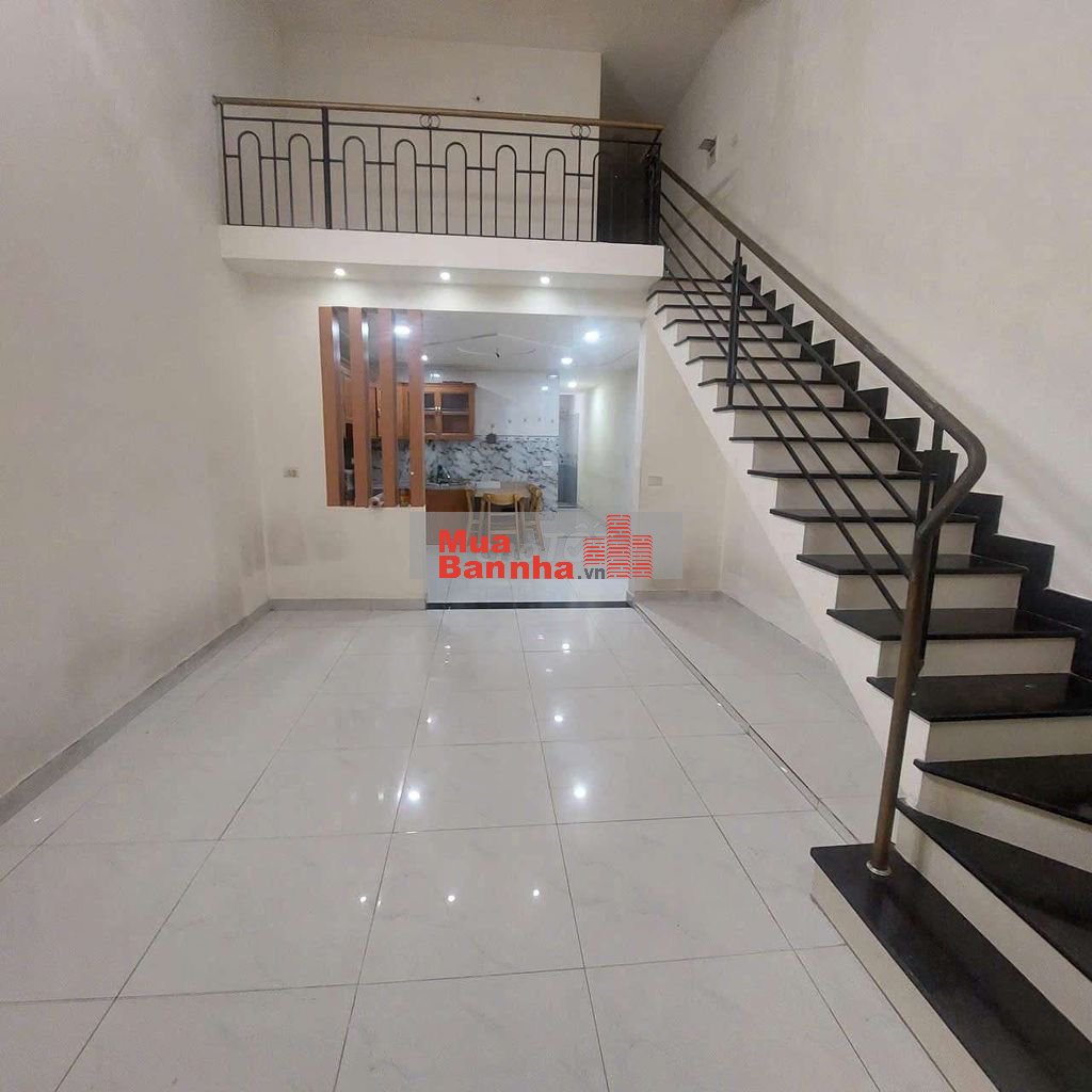 Nhà 4x20,hẻm nhựa thông ôtô tới cửa Gần trường Trần Phú ,Thuận Kiều