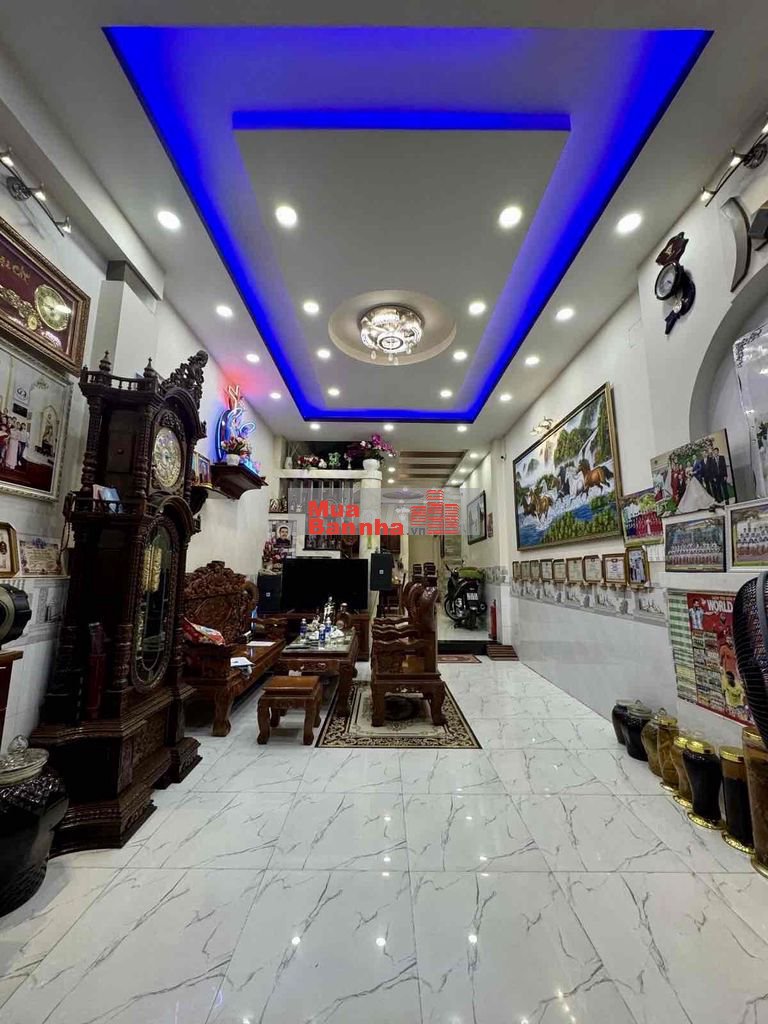 Đường 7m thông giáp Tân Phú, nhà 4 tầng, DT 4x17, giá 8.x tỷ