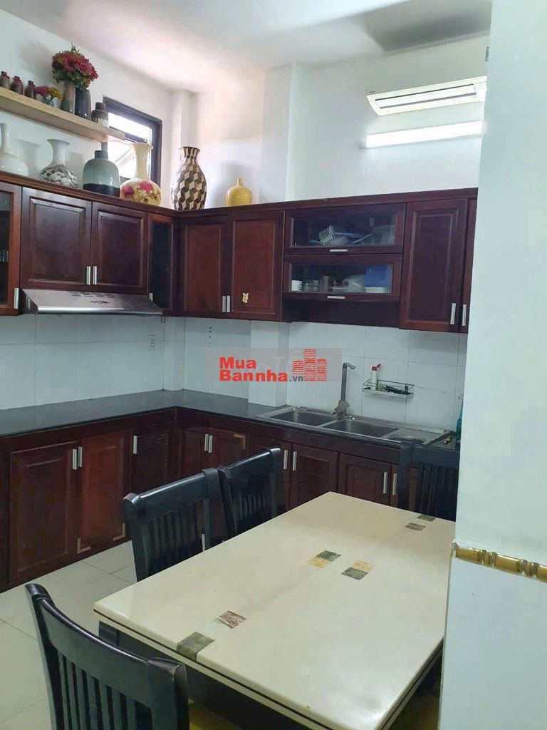 Cần bán nhà PTTN .Q12 DT 4x17 . 1tret 2 lầu 4PN 4WS