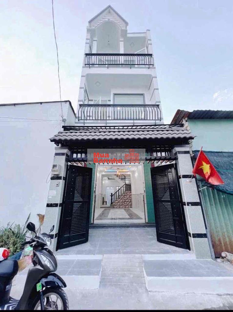 Nhà 6 phòng ngủ 4 x 18M 3 tầng xe hơi ra vào thoẢi MáI