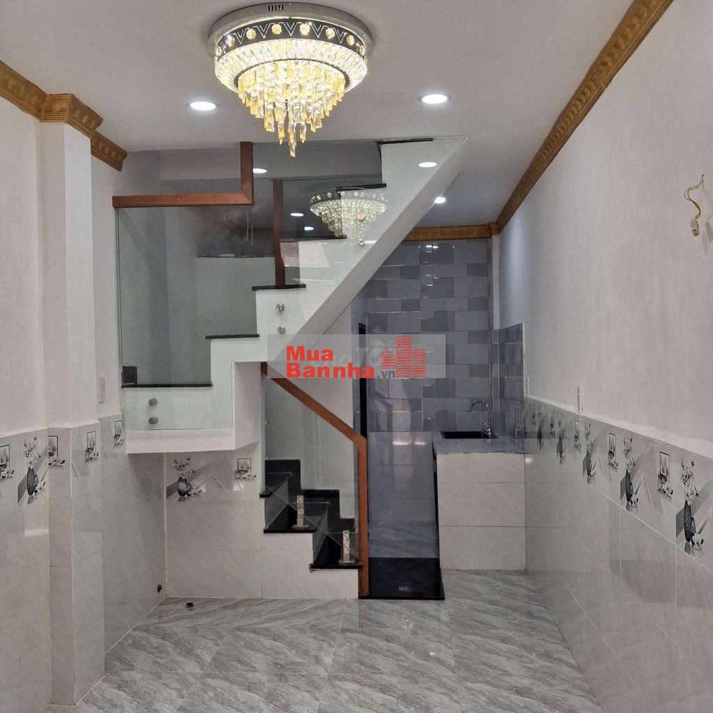 Bán nhà hẻm 42 phường phú thuận q7