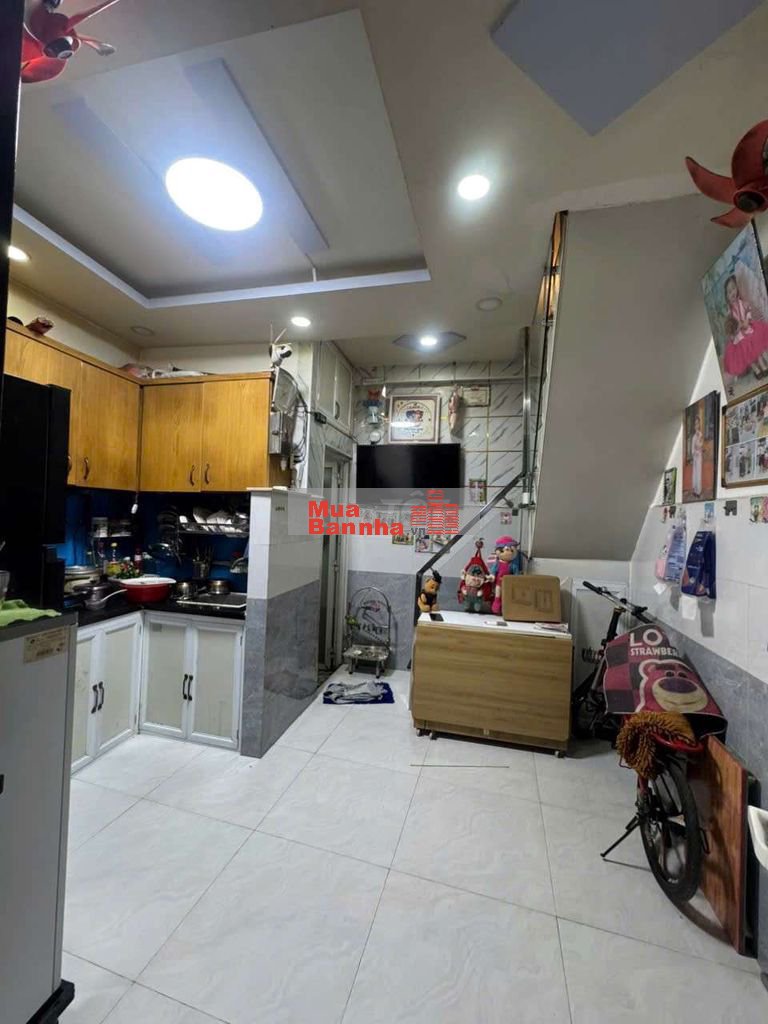 Bán nhà đường 19/ 51 p tân quy Q 7