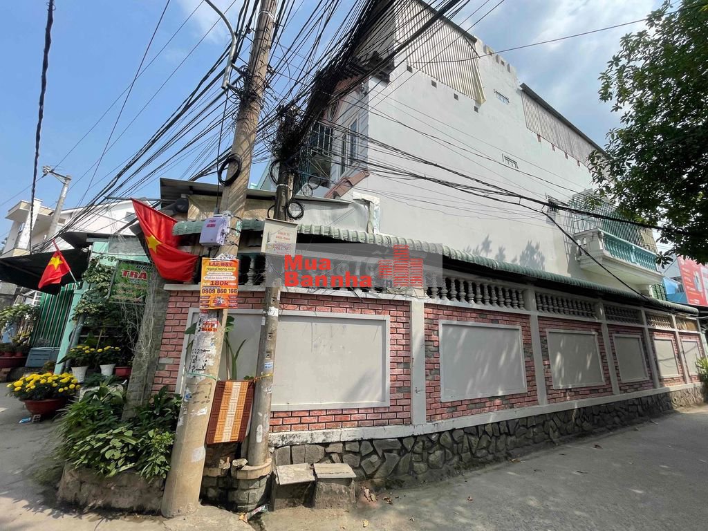 Nhà 2 mặt tiền hẽm lớn QL 50 cách lộ 40m thuận tiện làm ăn