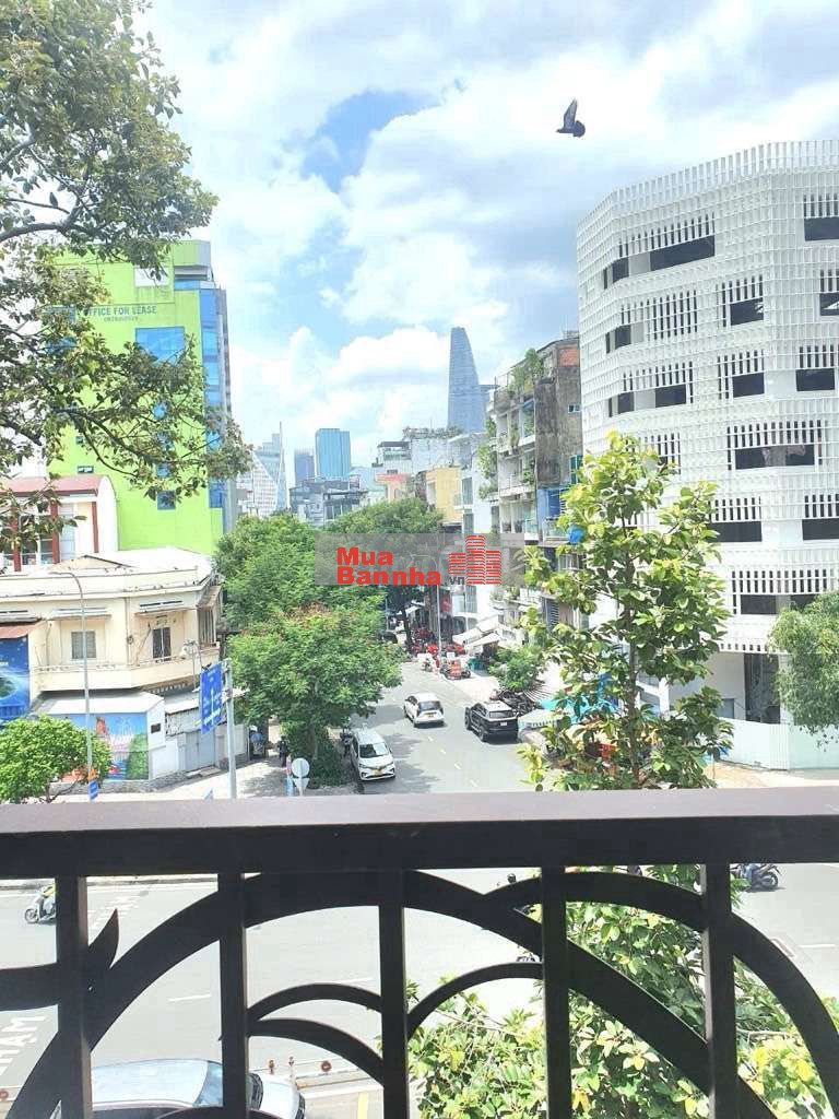 - Bán nhà mặt tiền đường Nguyễn Thái Học , khu kinh doanh sầm uất