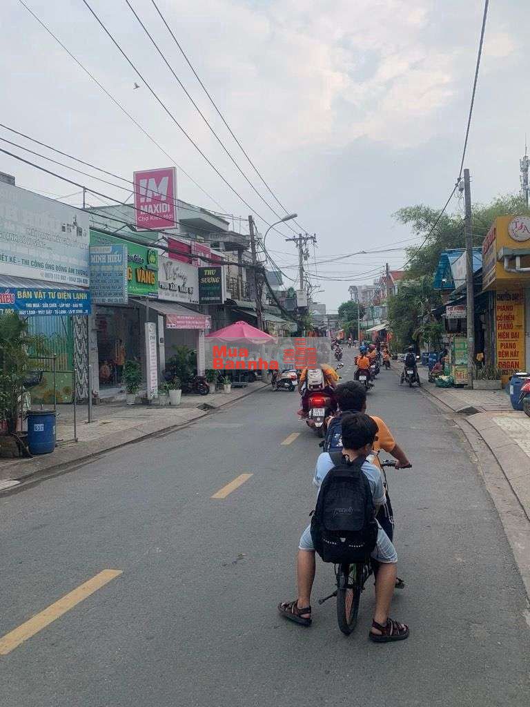 Bán gấp nhà dt 40m2,đường số 2,tăng nhơn phú b,giá chỉ 3,4 tỉ