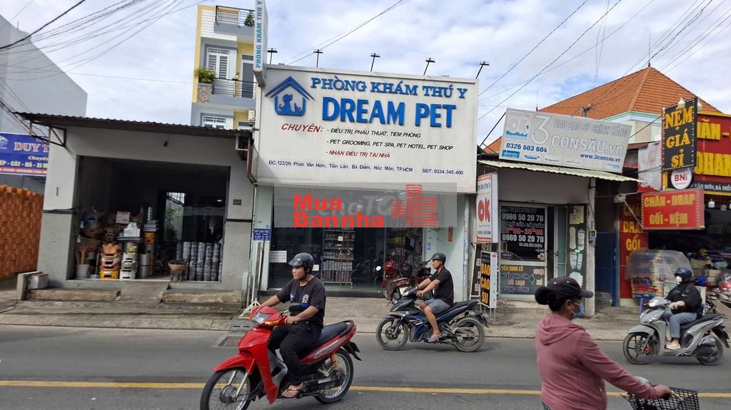 HOT- Nhà DT 5x30 mặt tiền Phan Văn Hớn, gần chợ, UBND xã Bà Điểm-HMon