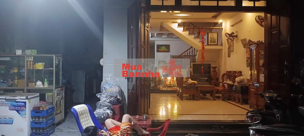 Nhà Mặt Tiền Đường Nguyễn Chánh.