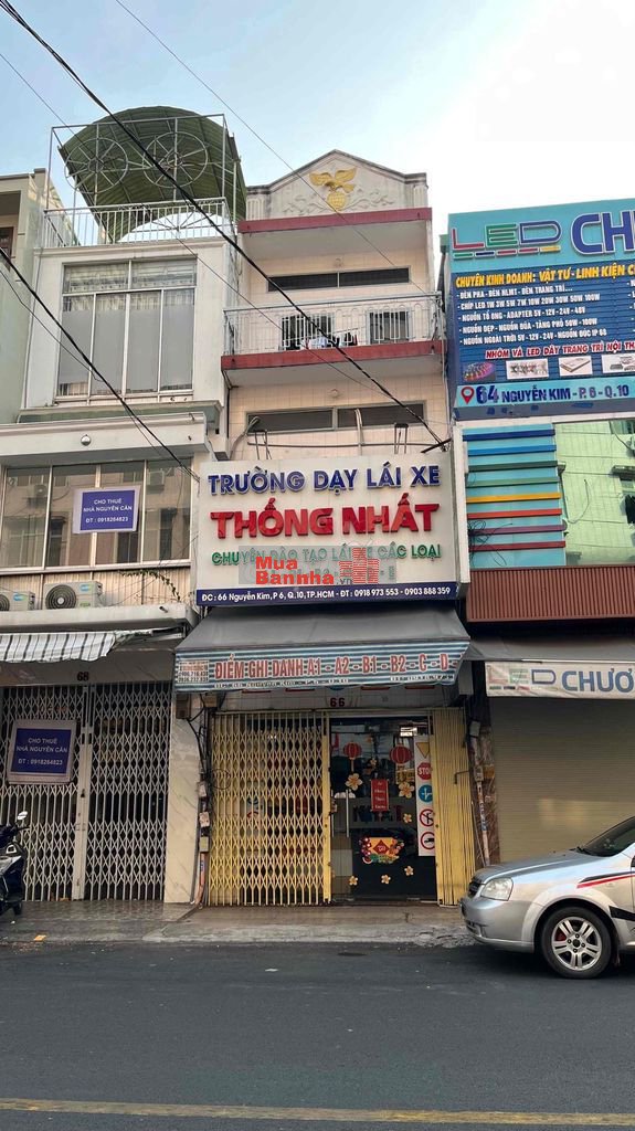 bán nhà mặt tiền đường Nguyễn Kim P6Q10