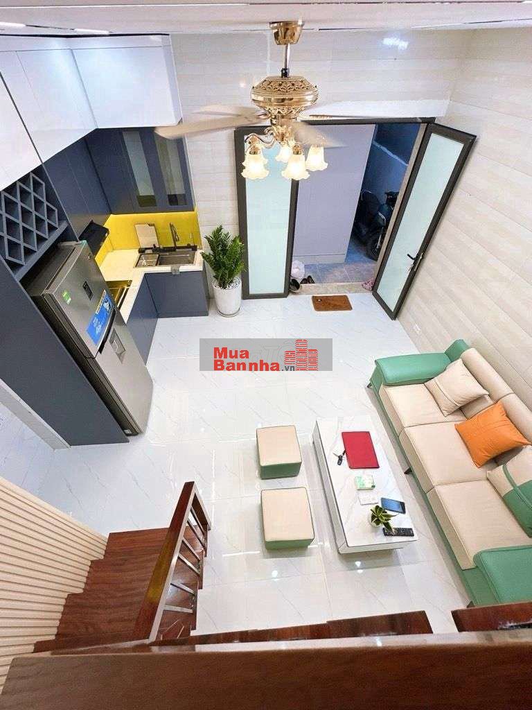 Nhà phố Minh Khai 5 tầng chỉ 5.2 tỉ