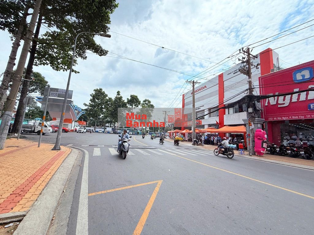 NGỘP - NHÀ MẶT TIỀN NGAY VÕ VĂN NGÂN NGANG 9M THU NHẬP 40TR/THÁNG