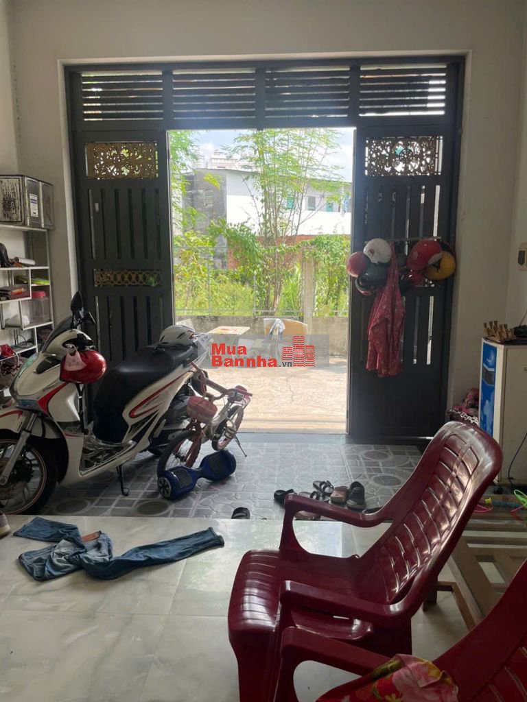 GẤP BÁN NHANH NHÀ TRỆT LẦU – XE HƠI NGỦ TRONG NHÀ – HUỲNH THỊ HAI CHỈ