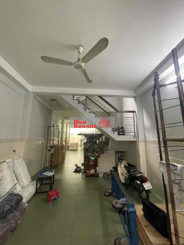 Nhà Tân Bình DT 5x14m 3 tầng kiên cố giá 6,5 tỷ (tl)