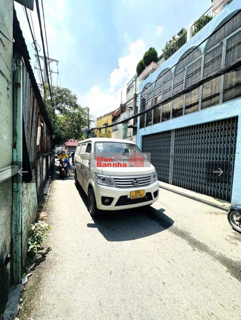 3 tầng BTCT,xe hơi tận cửa,SHR, sát q1,Dtích 50m2,8t TL