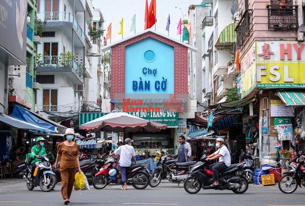 Bán Nhà - 🔥Ngay Ngã Giao 4 Mặt Chợ Bàn Cờ. 🔥 Nguyễn Đình Chiểu Q3