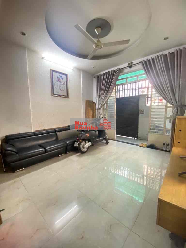 Căn góc - Ngang hơn 5m - sát hxh- VIP Nguyễn Văn Đậu