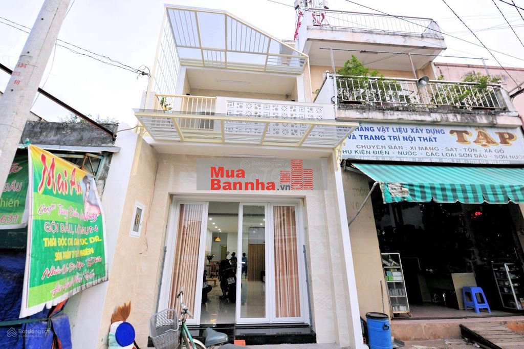 Nhà làu mặt tiền đường 16, P. Long Bình, Tp.TĐ, sát BXMĐ mới 80m2.