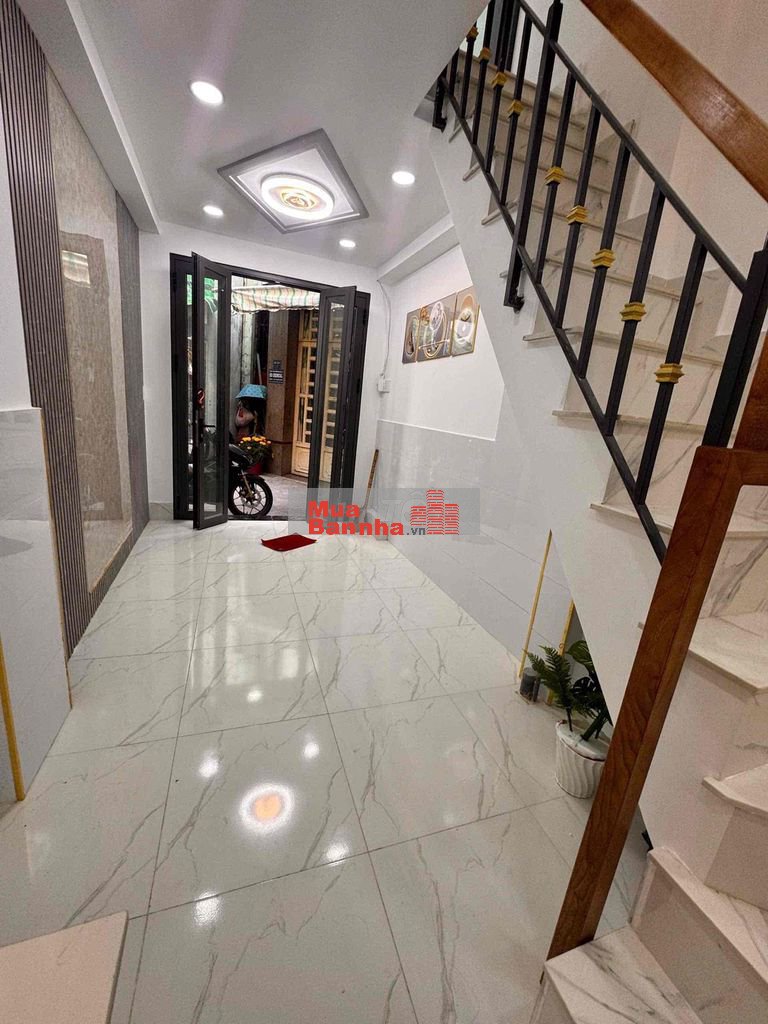 NHÀ MỚI NGAY HẬU GIANG TRUNG TÂM QUẬN 6 3PHINGF NGỦ FULL TIỆN ÍCH