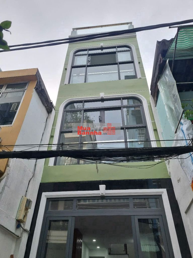 Nhà mặt đất, trung tâm Q1, hẻm đường Nguyễn Cảnh Chân