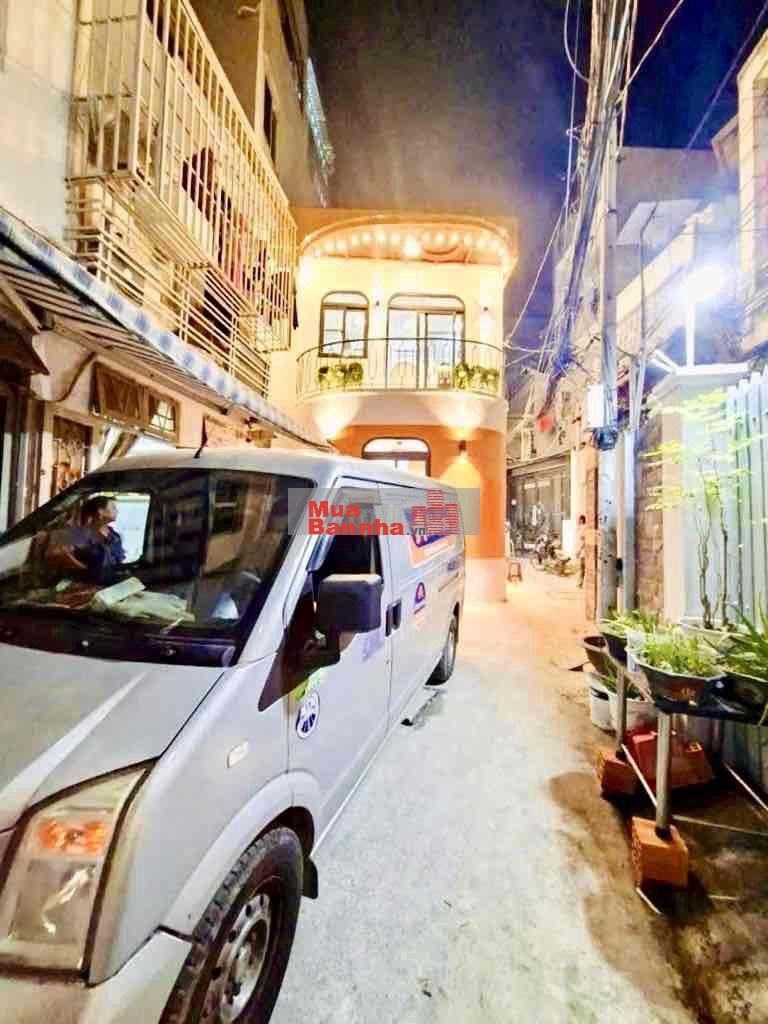 SIÊU PHẨM MỚI - HẺM XE HƠI - 2 MẶT TIỀN HẺM - 2 TẦNG - 25M2 - 4,68 tỷ