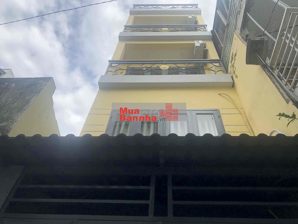 Áp lực lãi ngân hàng nên cần bán gấp nhà 5 tấm LHP