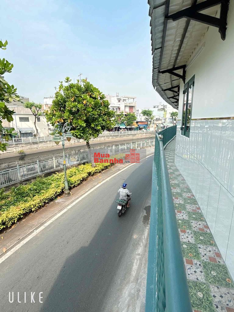 nhà 2 mặt tiền 65m2 Dặng nguyên cẩn -Kênh Tân Hóa