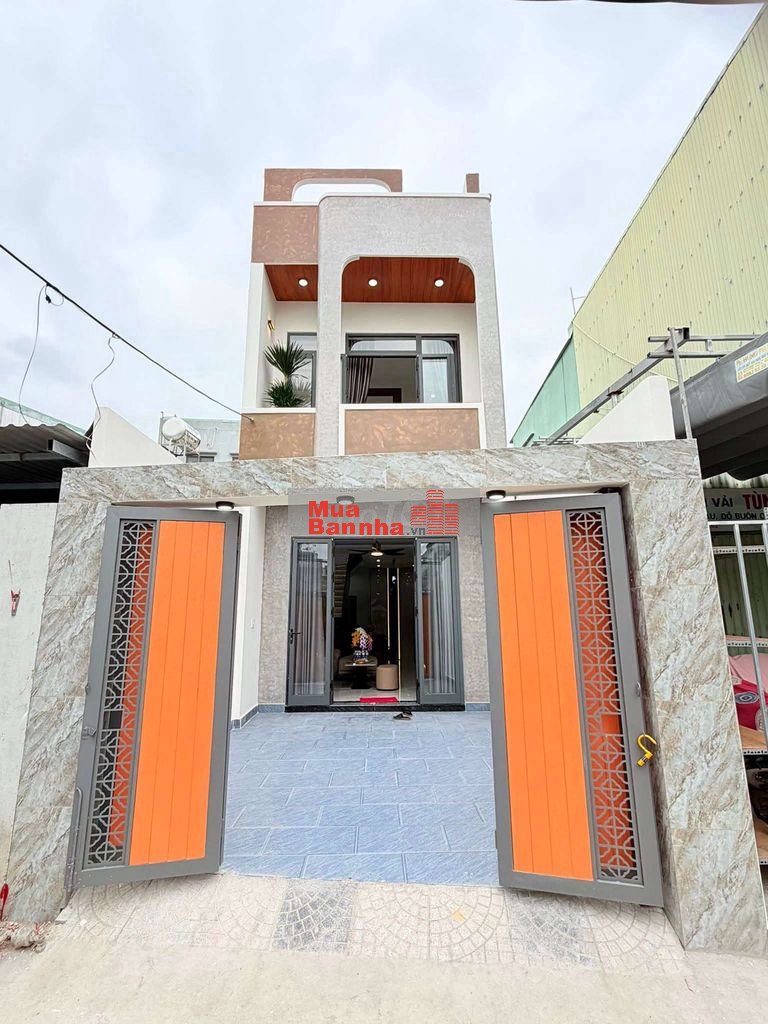 Bán nhà 2 tầng 2 mê kiệt oto thông Tôn Đản, cách đườg chính 50m.5ty180