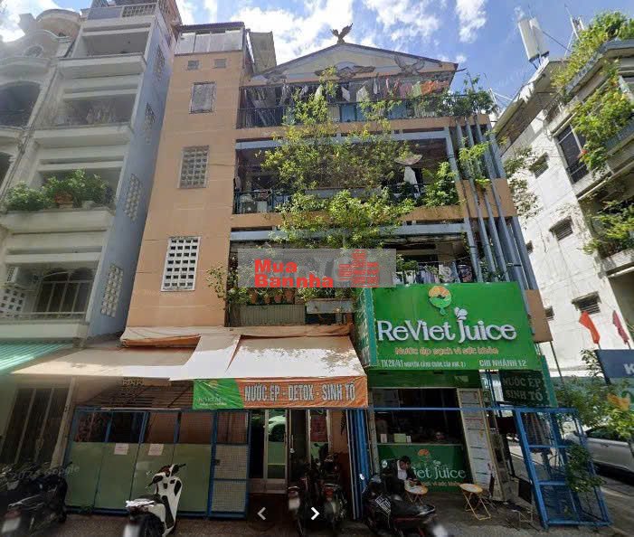 Góc 2MT - Ngang 11m - 5 Tầng - Sát Trần Hưng Đạo, Q.1 - Giá: 24 Tỷ