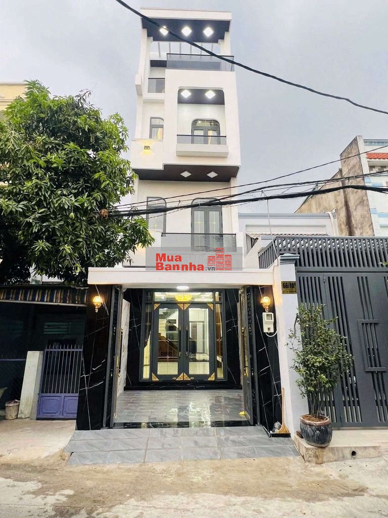 Nhà 3 lầu 4x20m, 4PN-5WC mặt đường nhựa thông gần Chợ Đầu Mối Hóc Môn