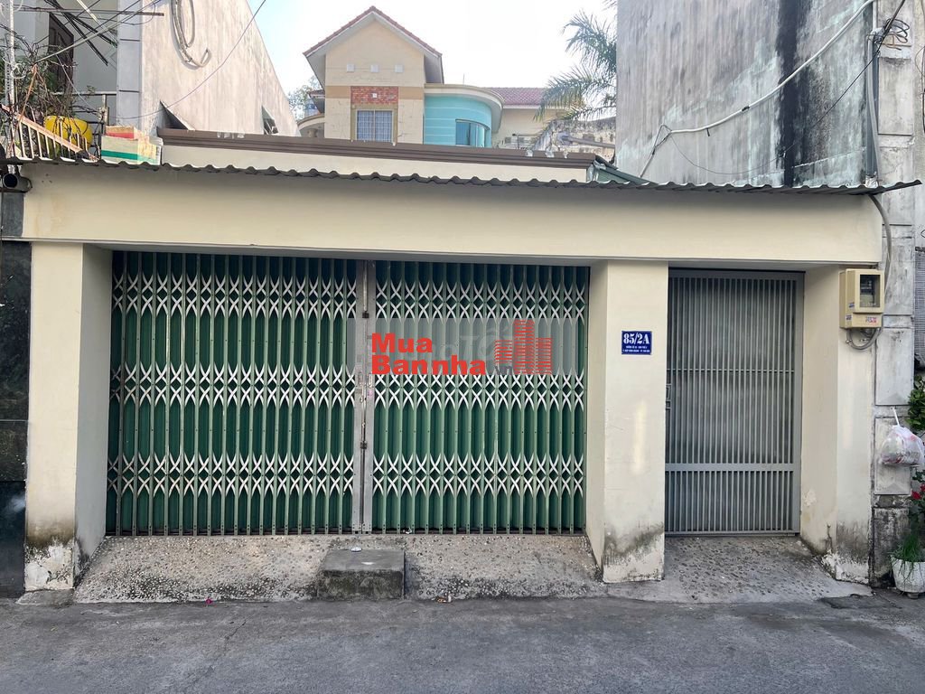 Cần bán nhà chính chủ hẻm xe tải, vị trí trung tâm dễ dàng đi lại