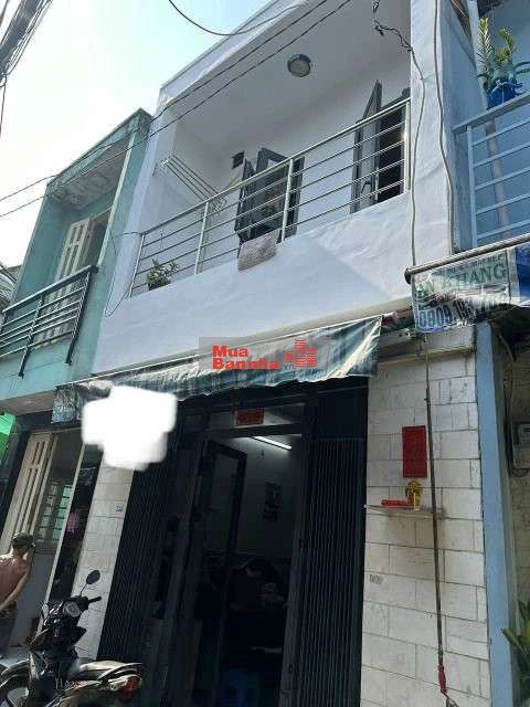 Bán nhà chữ L ở quận 6 cực hiếm