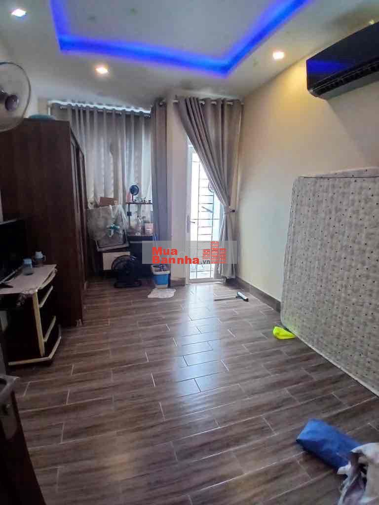 Nở Hậu Tài Lộc Hơn 9m - 4 Tầng - 4PN - Diện Tích Hơn 88m2 - Hoàn Công