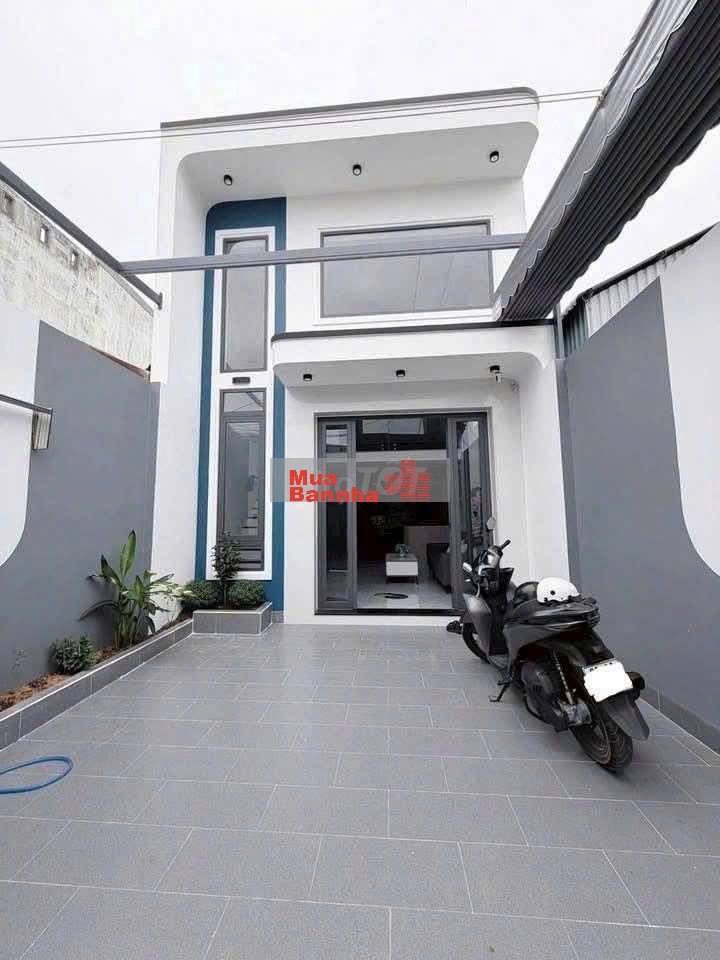 NHÀ PHỐ HIỆN ĐẠI, SỔ HỒNG THỔ CƯ GẦN TRUNG TÂM PHƯỜNG