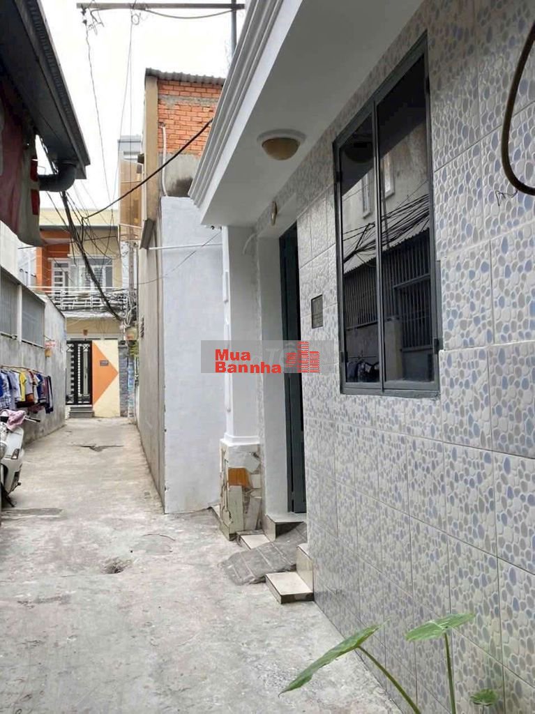 Cần bán nhà ngay chợ Hiệp Bình, 37m2, giá 3.25 tỷ