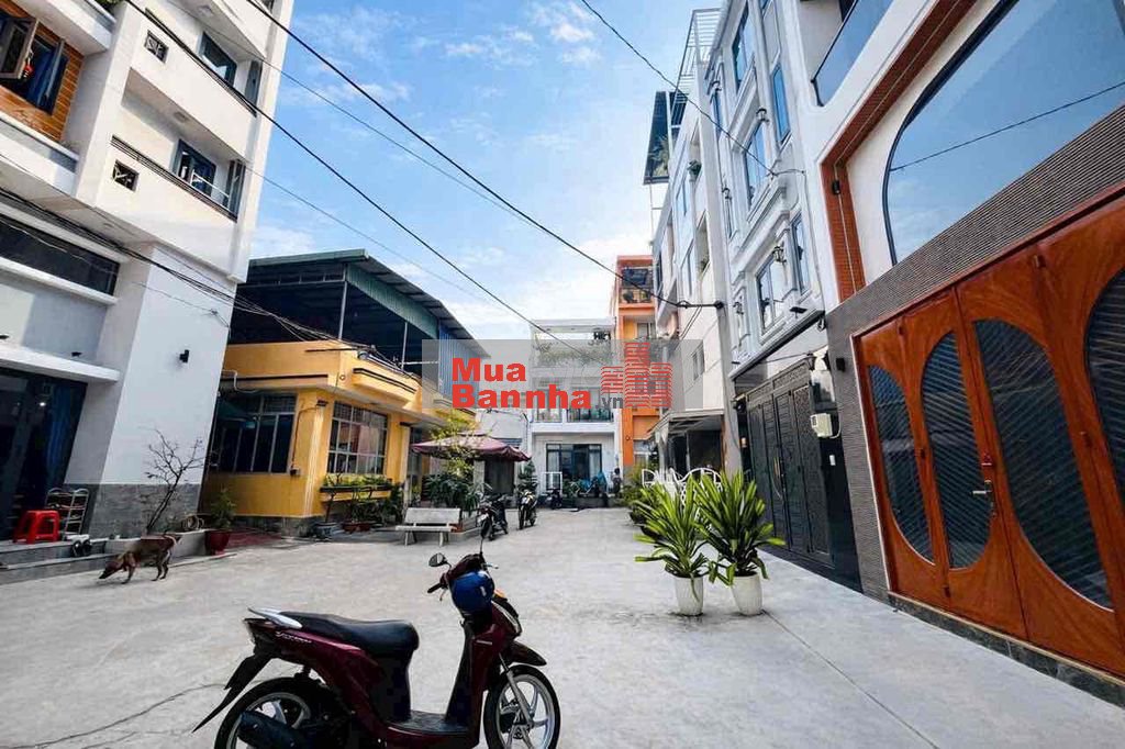 HẺM XE HƠI VÀO NHÀ - SÂN TRƯỚC NHÀ RỘNG 10M - 5 TẦNG - LÊ QUANG ĐỊNH