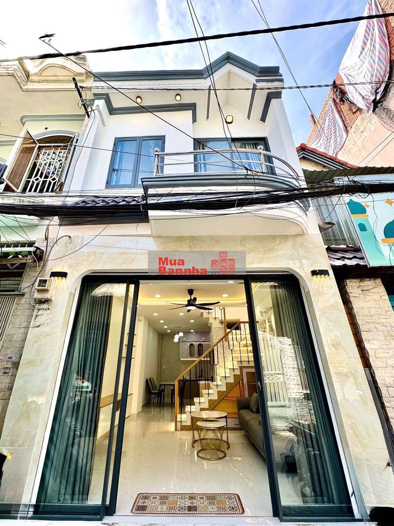 Bán nhà hẻm thông 2p2wc full nội thất: 4.950ty TL