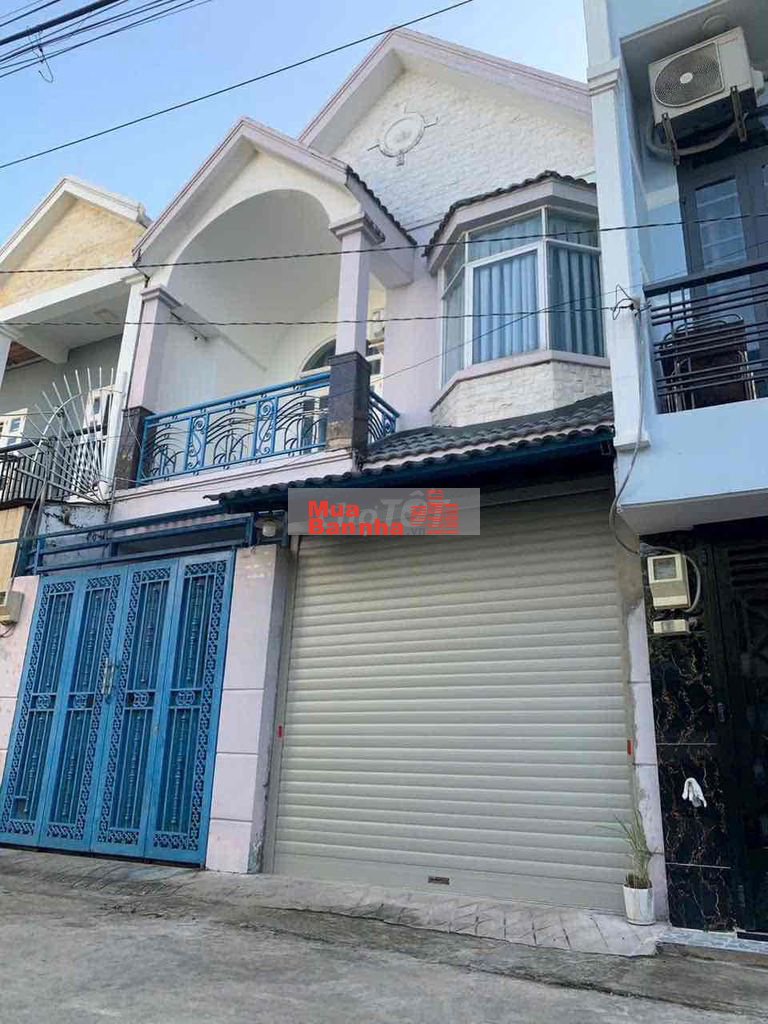 Tôi chủ nhà bán nhanh nhà đào sư tich nhà bè. Giá 6.1 tỷ