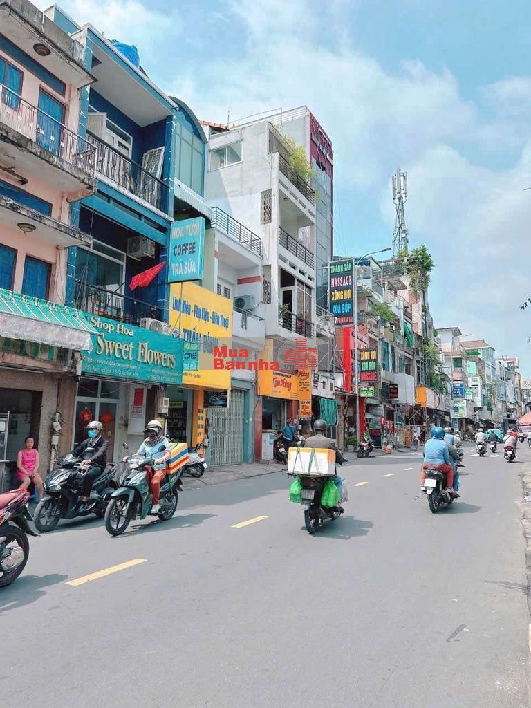 Bán căn nhà MT Nguyễn Thái Bình p4 tb dt 5,3x18m NH 7,5m 1 lầu nhà củ