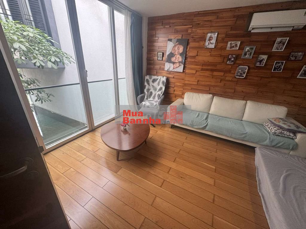 Bán nhà hẻm xe hơi khu vip bình giã,hẻm 8m đẹp dt 5x15m 3 lầu st